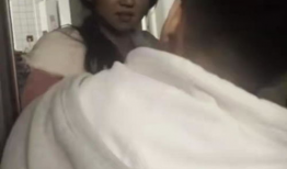 吃瓜爆料女人打架视频播放,吃瓜群众目睹女子激烈打架现场，视频播放引发热议